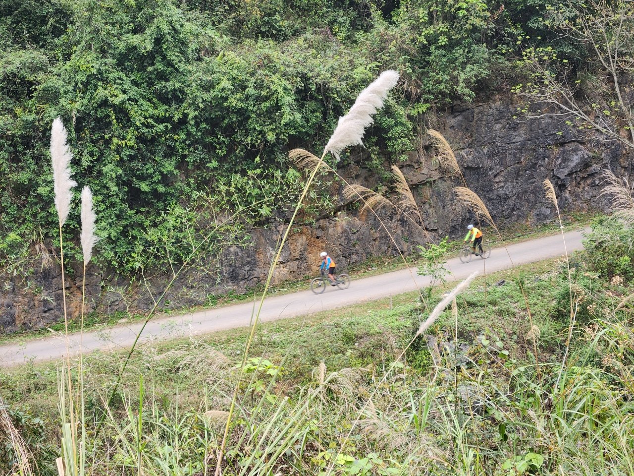 Epic 10-Day Ba Be Lake to Cao Bang Mountain Cycling Adventure